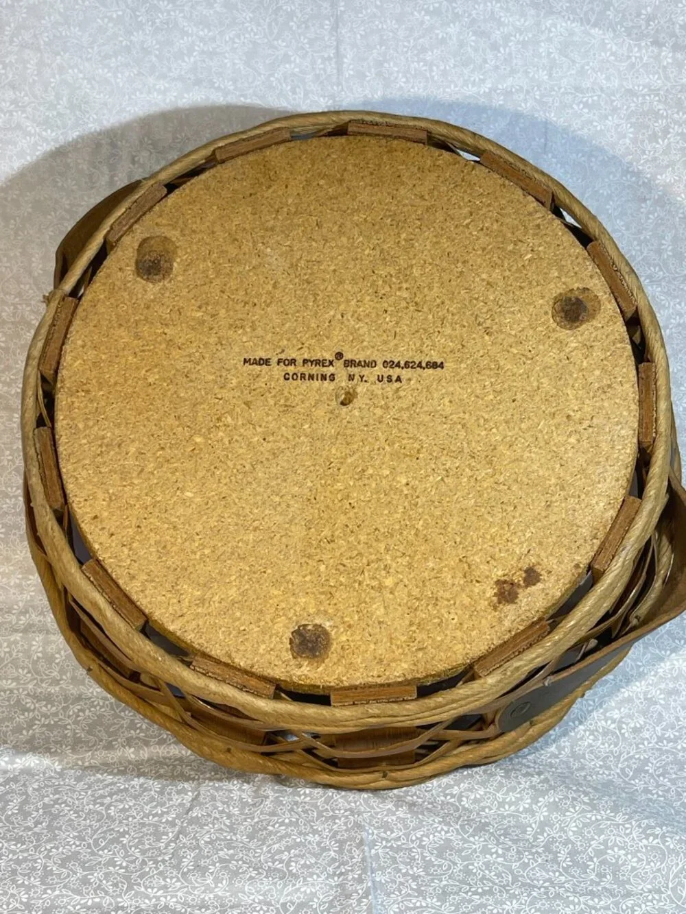 Vintage 1970s Corning Pyrex Baker in a Basket Replacement Basket (105)